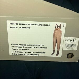 Men’s Three Forks Lug Sole Chest Waders - Size 11 Brand New STILL IN BOX